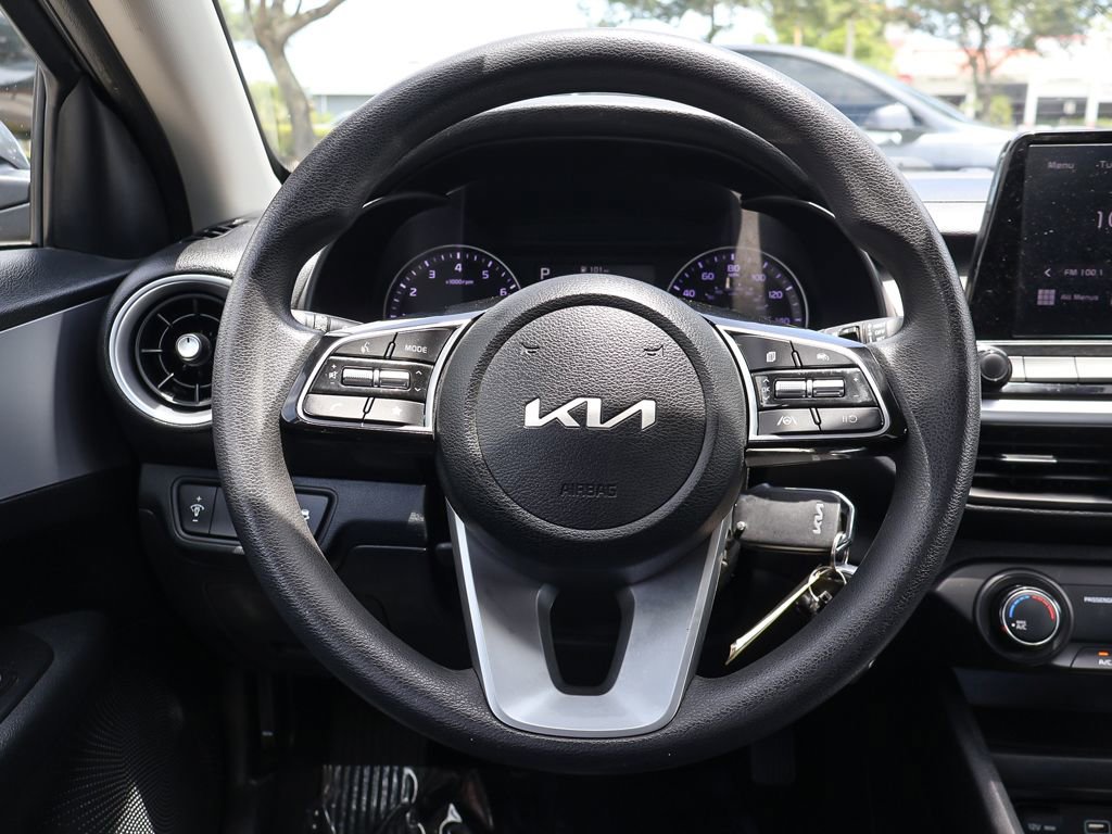 Used 2024 Kia Forte LXS FWD image 30