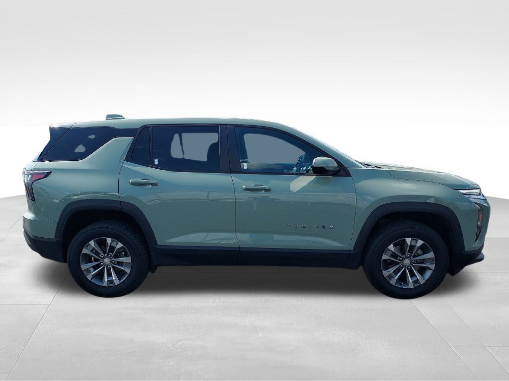 Used 2025 Chevrolet Equinox LT FWD image 6