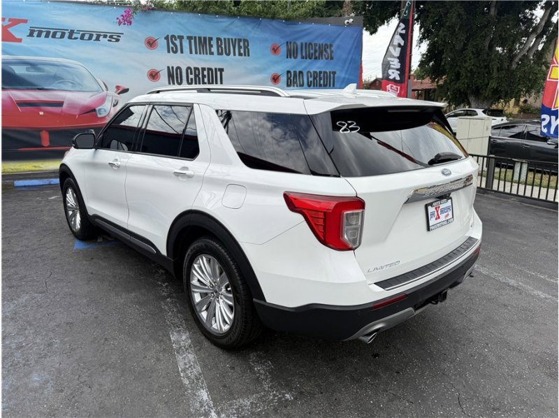 Used 2020 Ford Explorer Limited w/ Class III Trailer Tow Package image 11