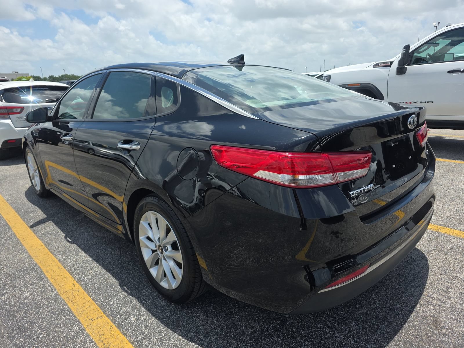 Used 2016 Kia Optima EX w/ Premium Package FWD image 7
