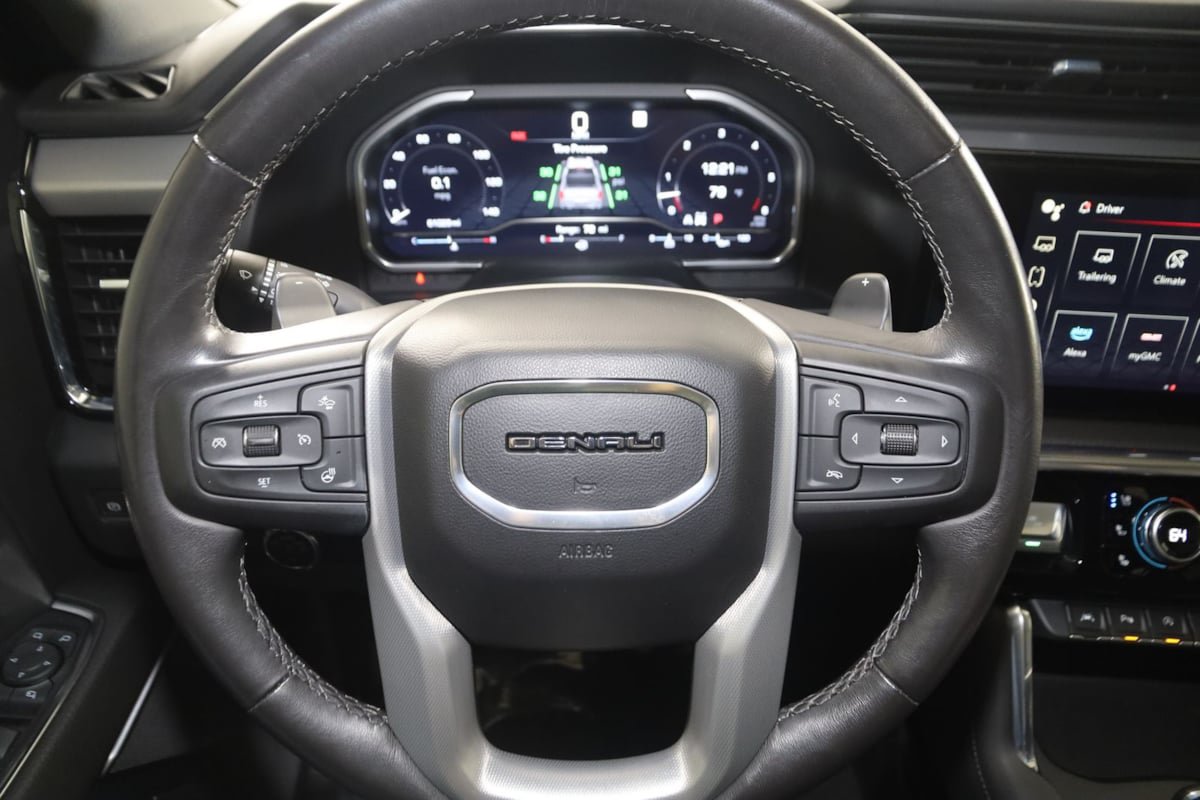 Used 2023 GMC Sierra 1500 Denali AWD/4WD image 38