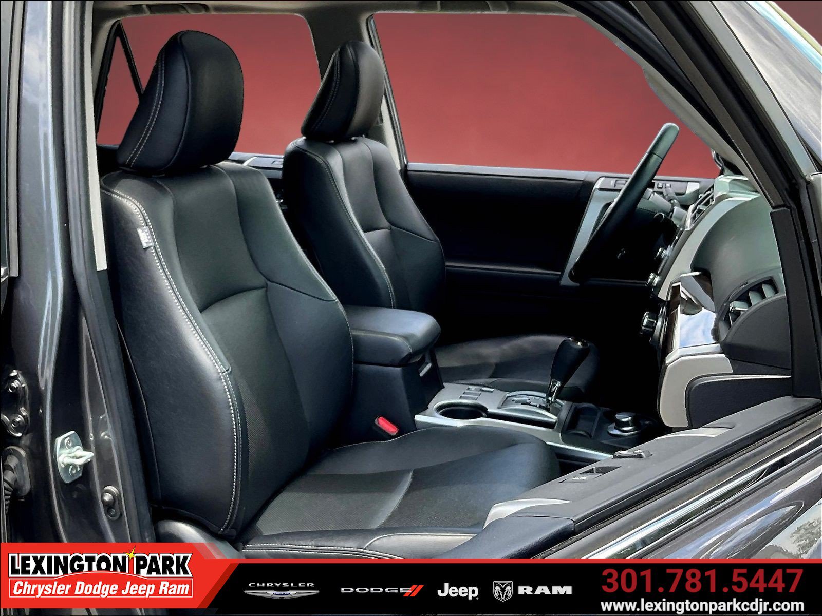 Used 2023 Toyota 4Runner Limited AWD/4WD image 28