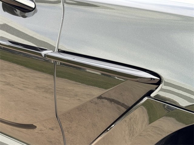 New 2025 Aston Martin DBX 707 image 23