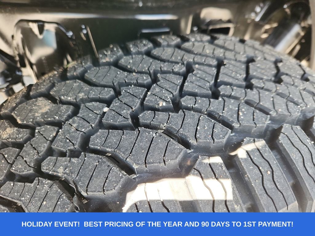 New 2025 Jeep Gladiator Sport image 25