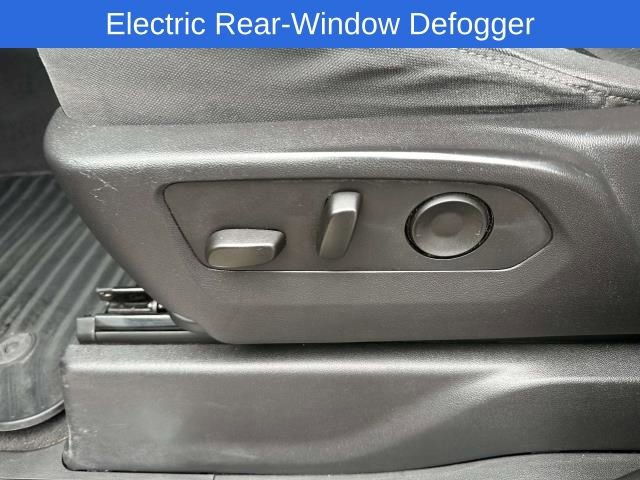 Used 2024 GMC Sierra 3500 SLE w/ SLE Value Package AWD/4WD image 8