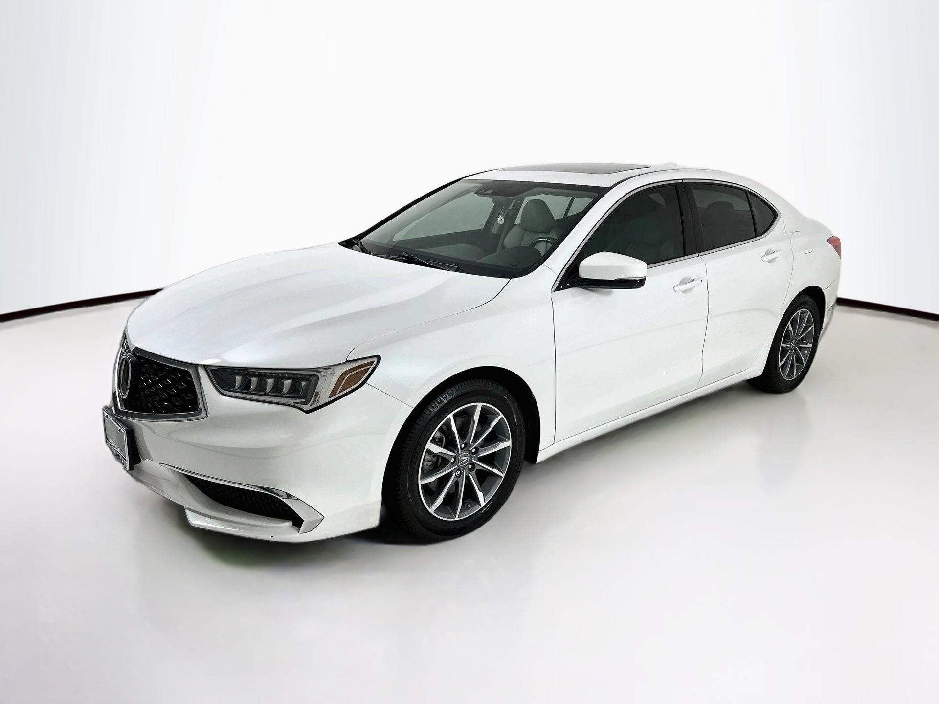 Used 2018 Acura TLX w/ Technology Package FWD image 3