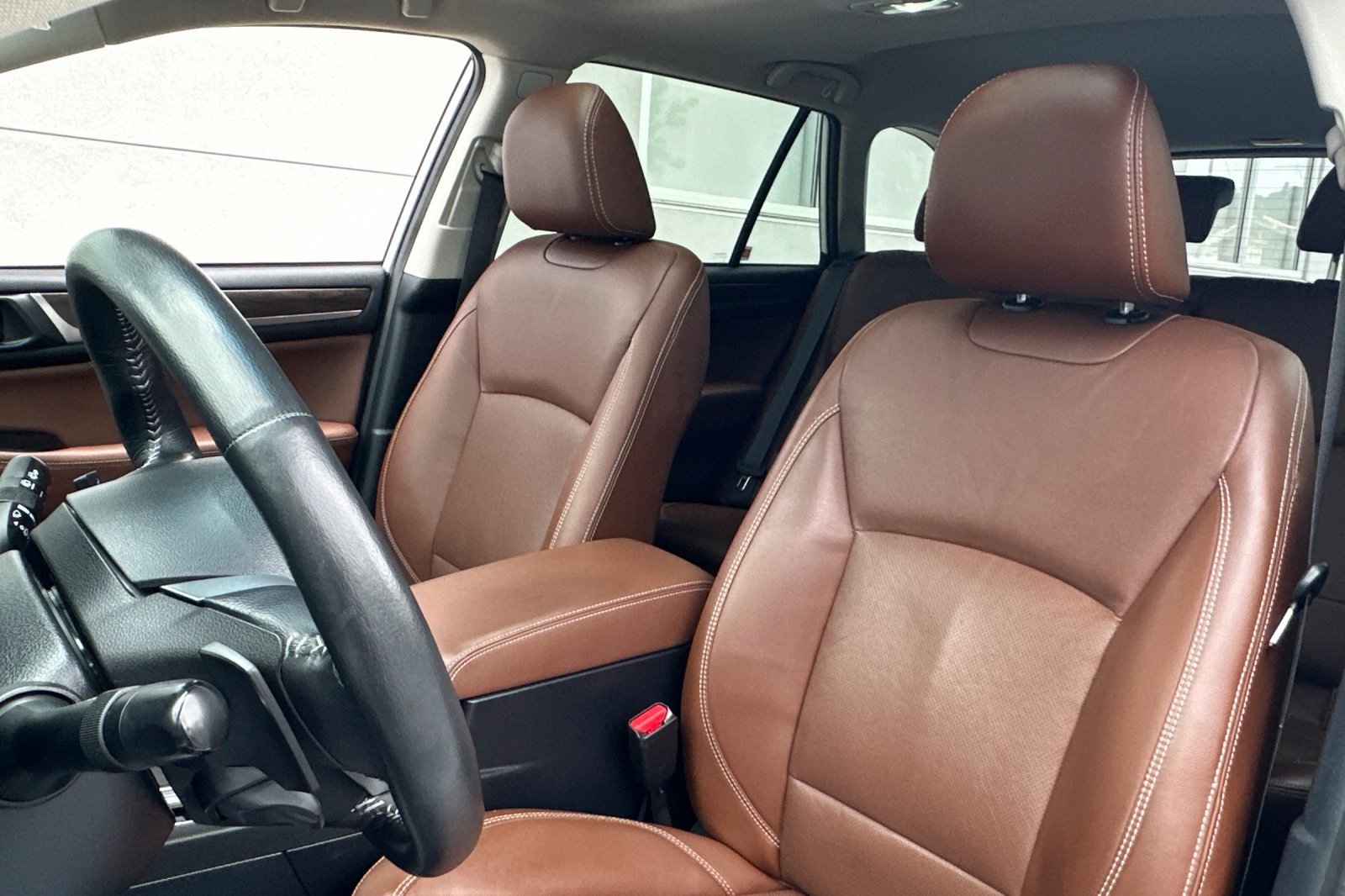 Used 2019 Subaru Outback 2.5i Touring w/ Popular Package #3A AWD/4WD image 22