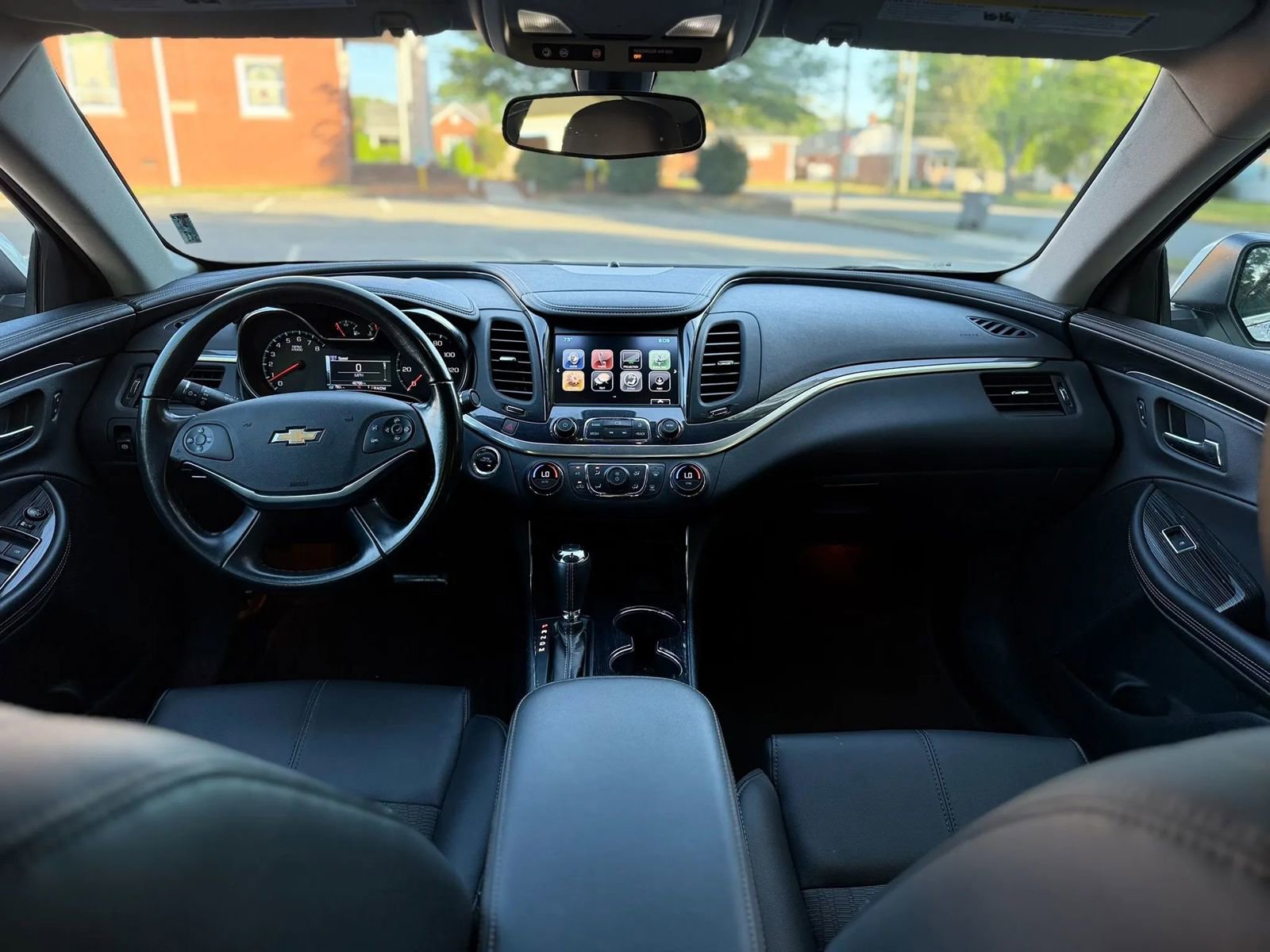 Used 2020 Chevrolet Impala LT FWD image 14