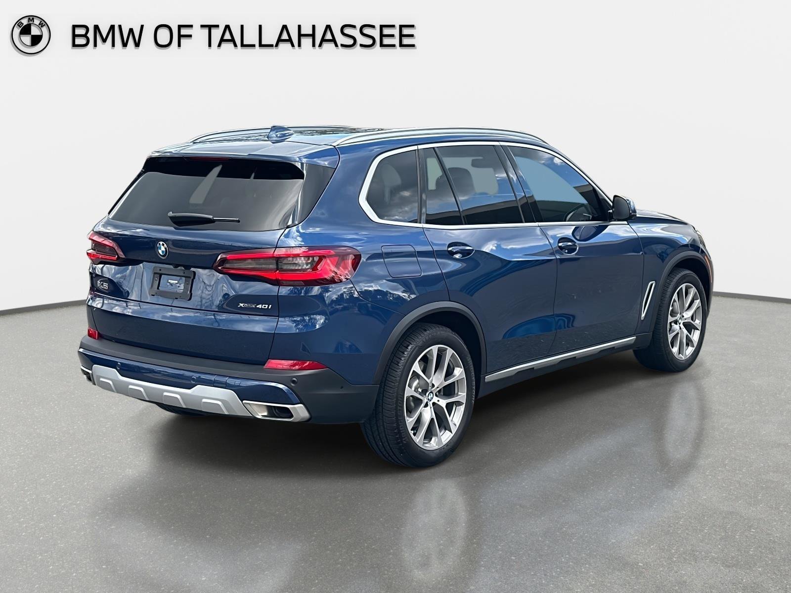 Used 2023 BMW X5 xDrive40i w/ Premium Package image 5