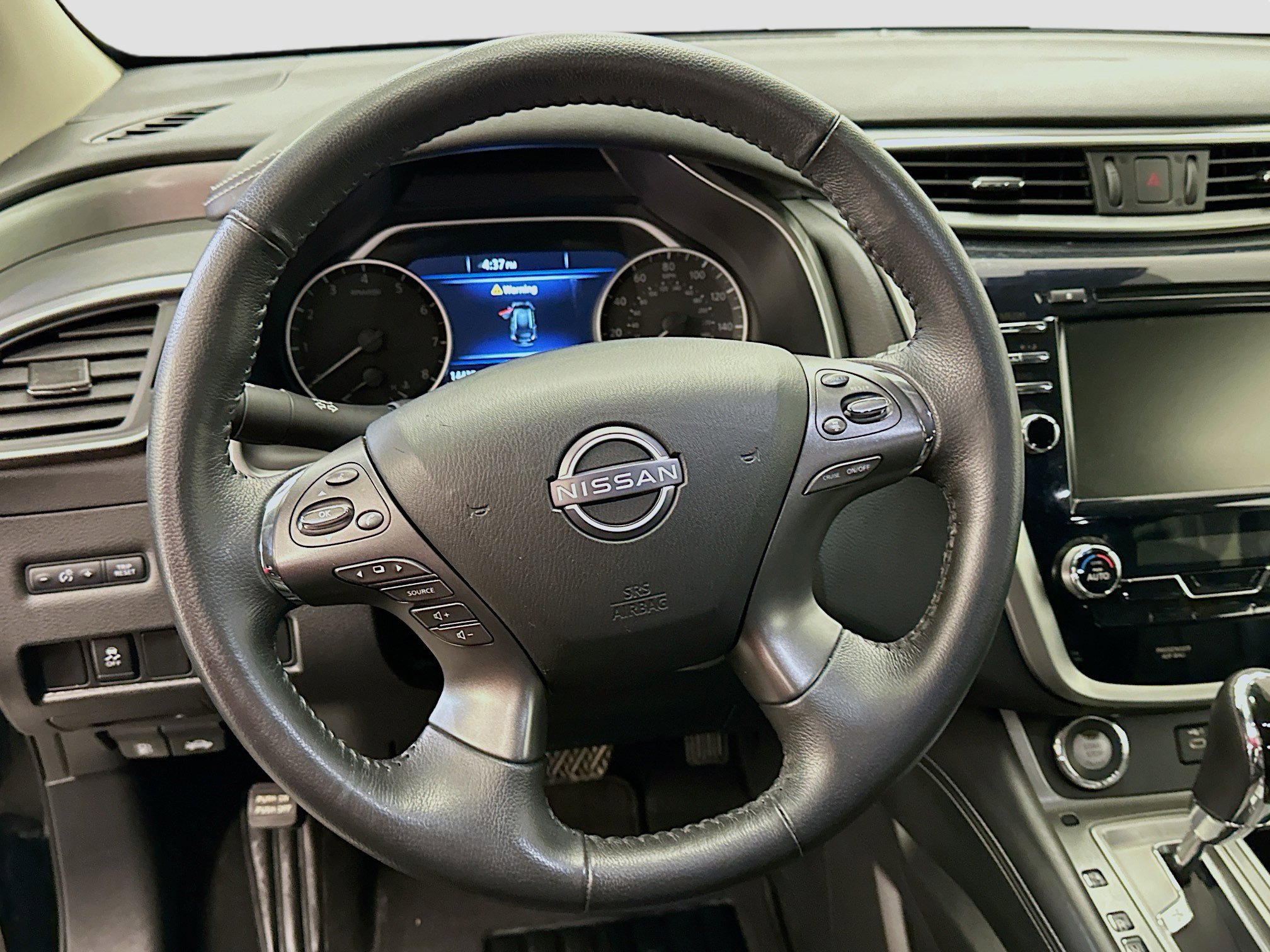 Used 2024 Nissan Murano SV image 18