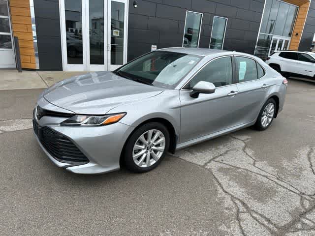 Used 2019 Toyota Camry LE FWD image 15