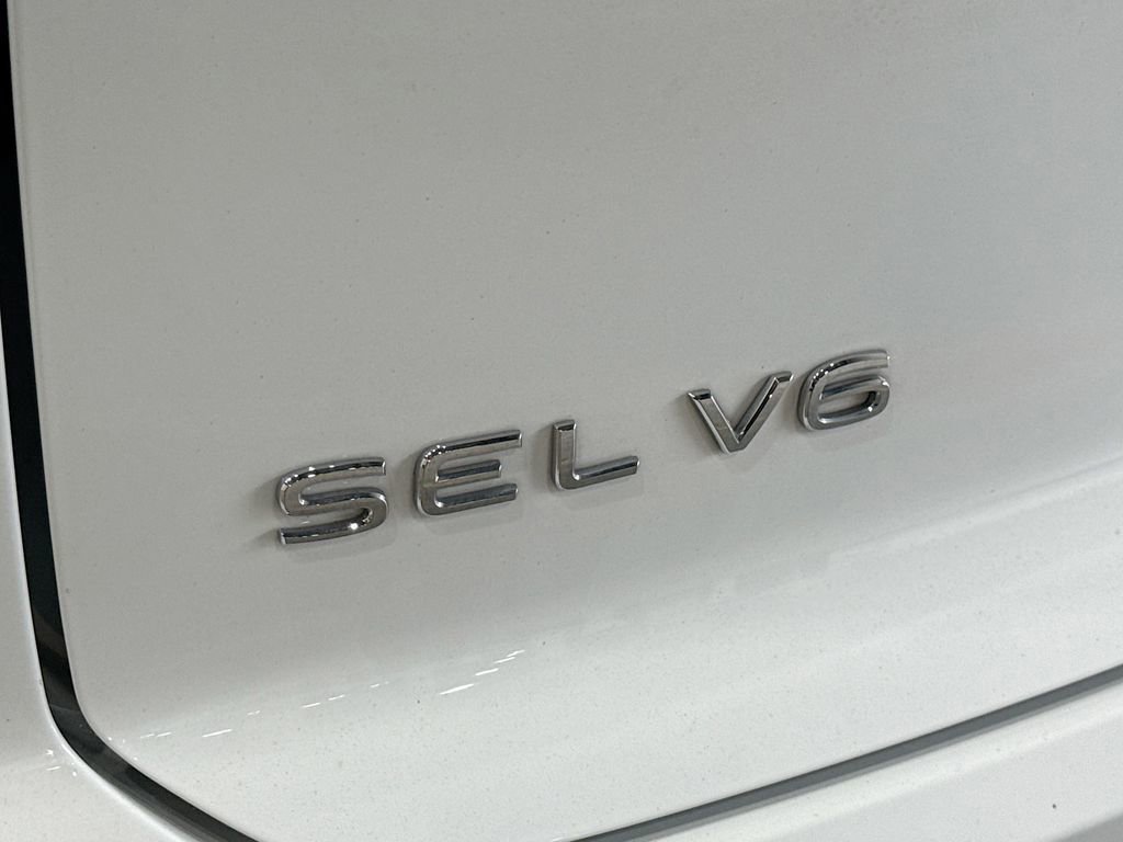 Used 2022 Volkswagen Atlas Cross Sport SEL R-Line image 47