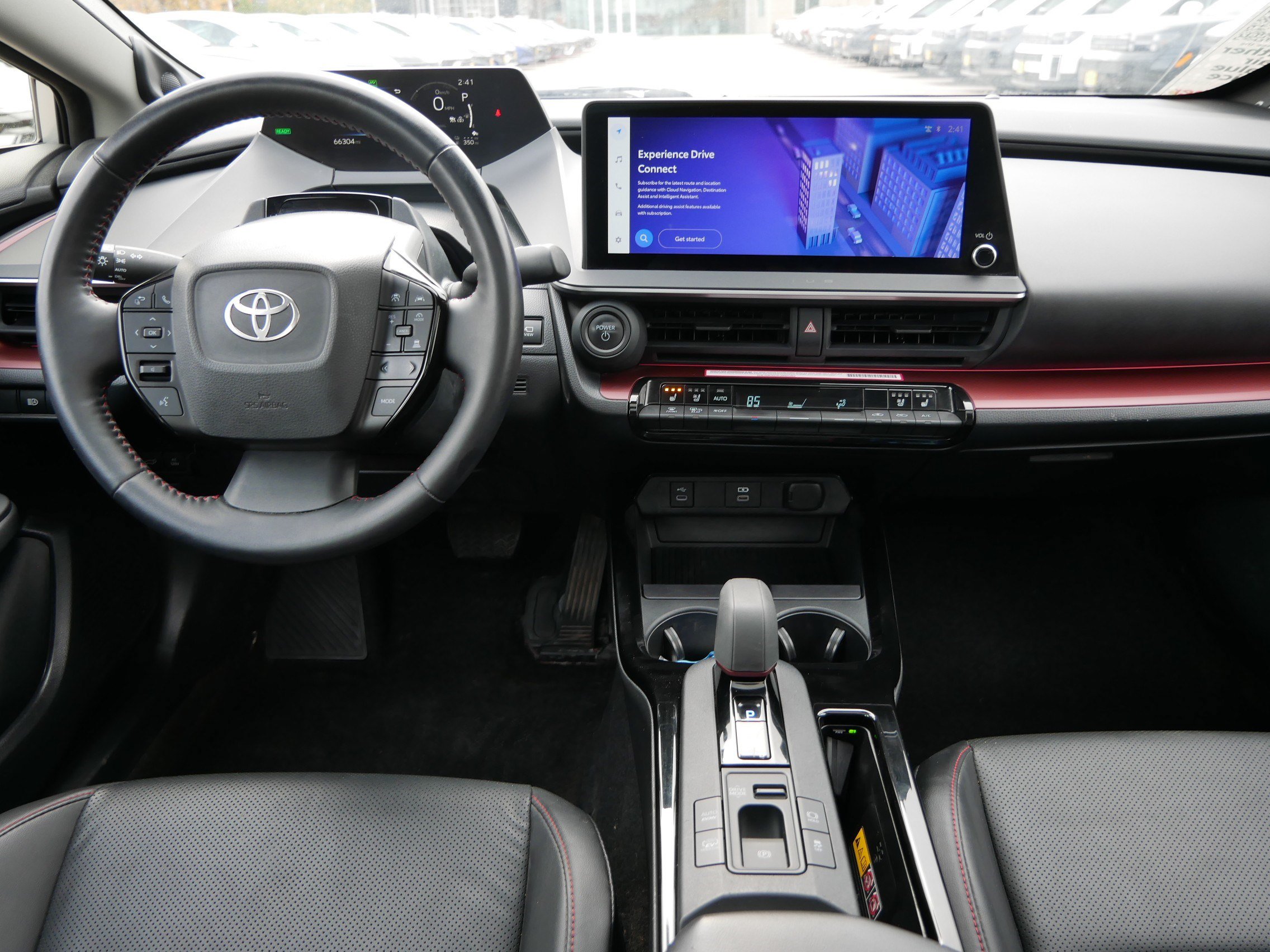 Used 2024 Toyota Prius Prime Premium w/ Advanced Technology Package FWD image 10
