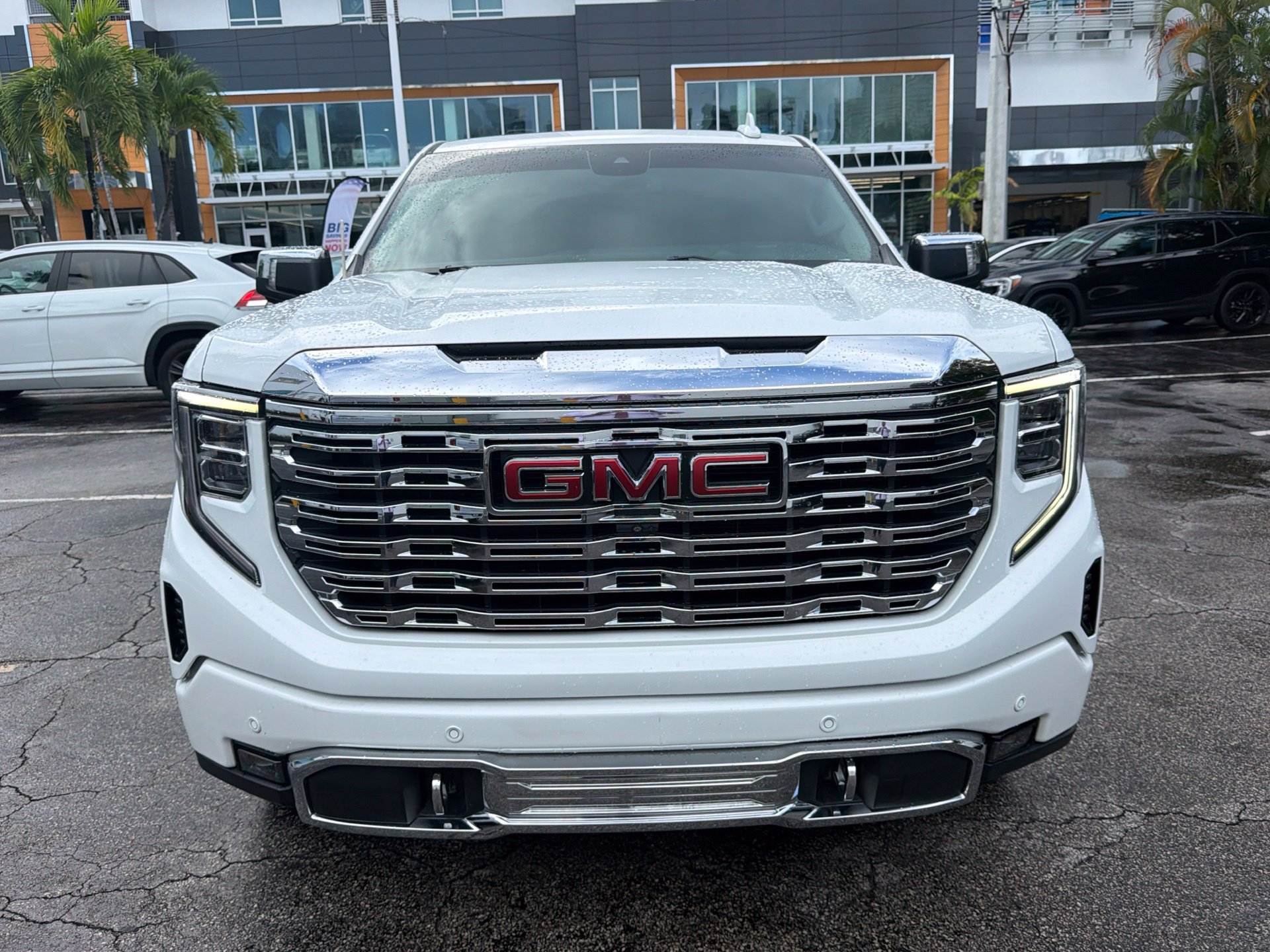 Used 2023 GMC Sierra 1500 Denali AWD/4WD image 8
