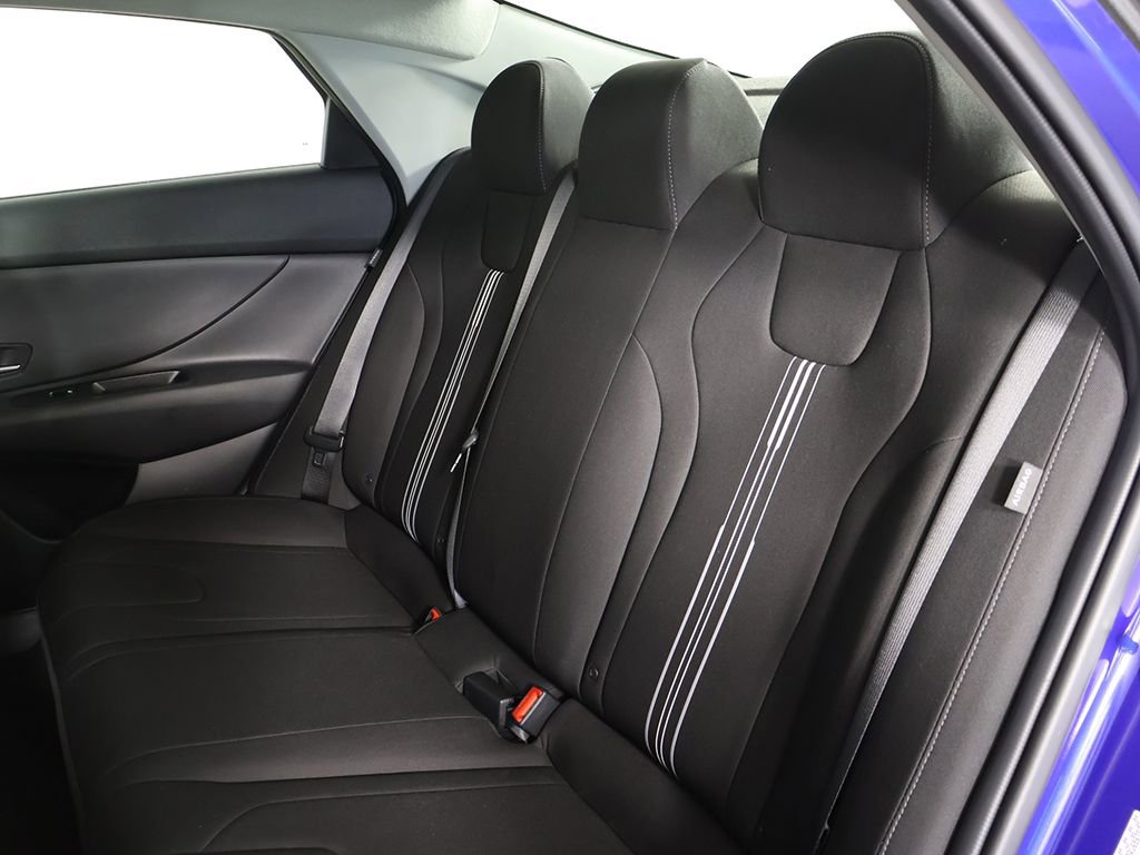 Certified 2024 Hyundai Elantra SEL image 26