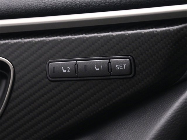 Used 2022 INFINITI Q60 Red Sport 400 w/ Proactive Package image 29