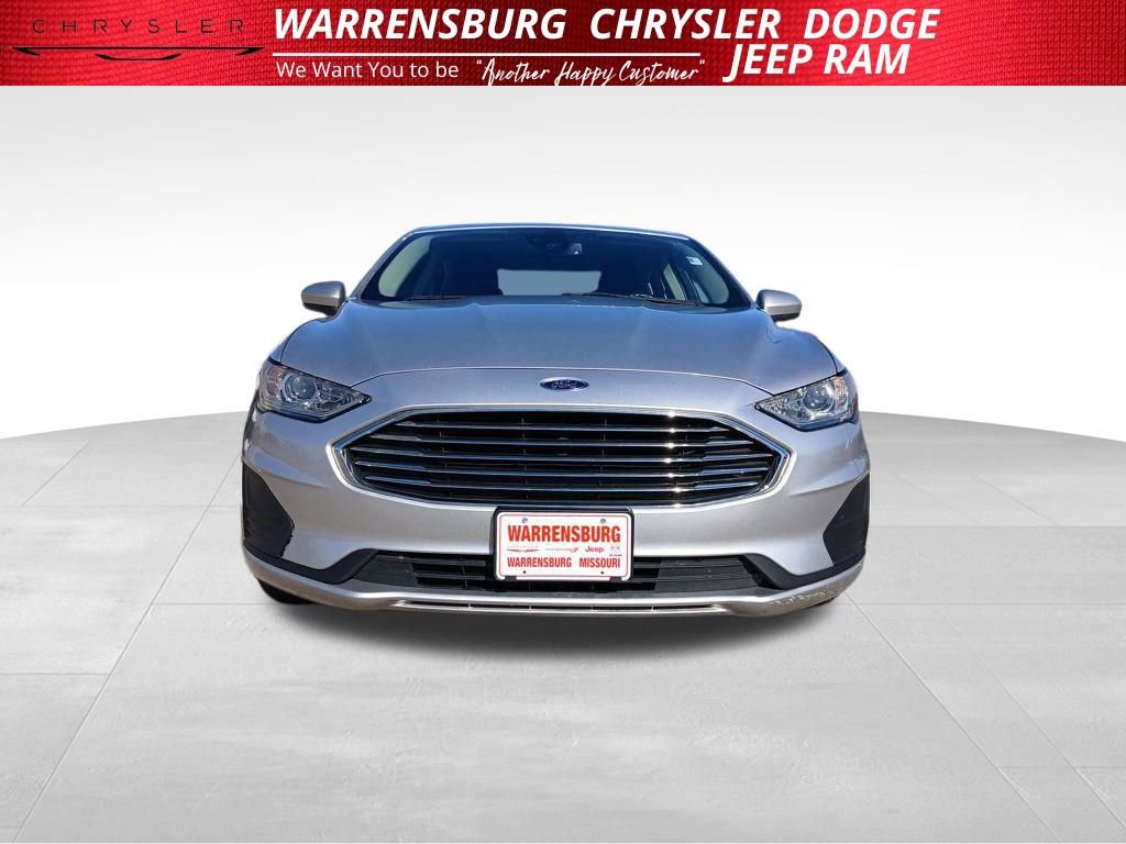 Used 2019 Ford Fusion SE image 9