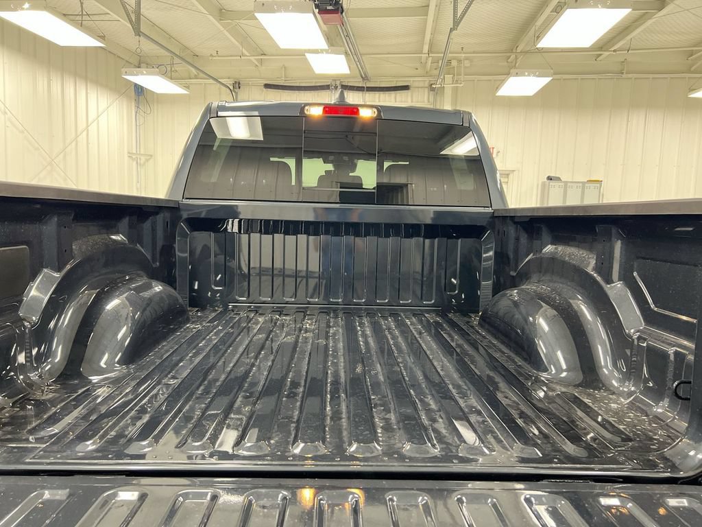New 2026 RAM 1500 Express AWD/4WD image 23
