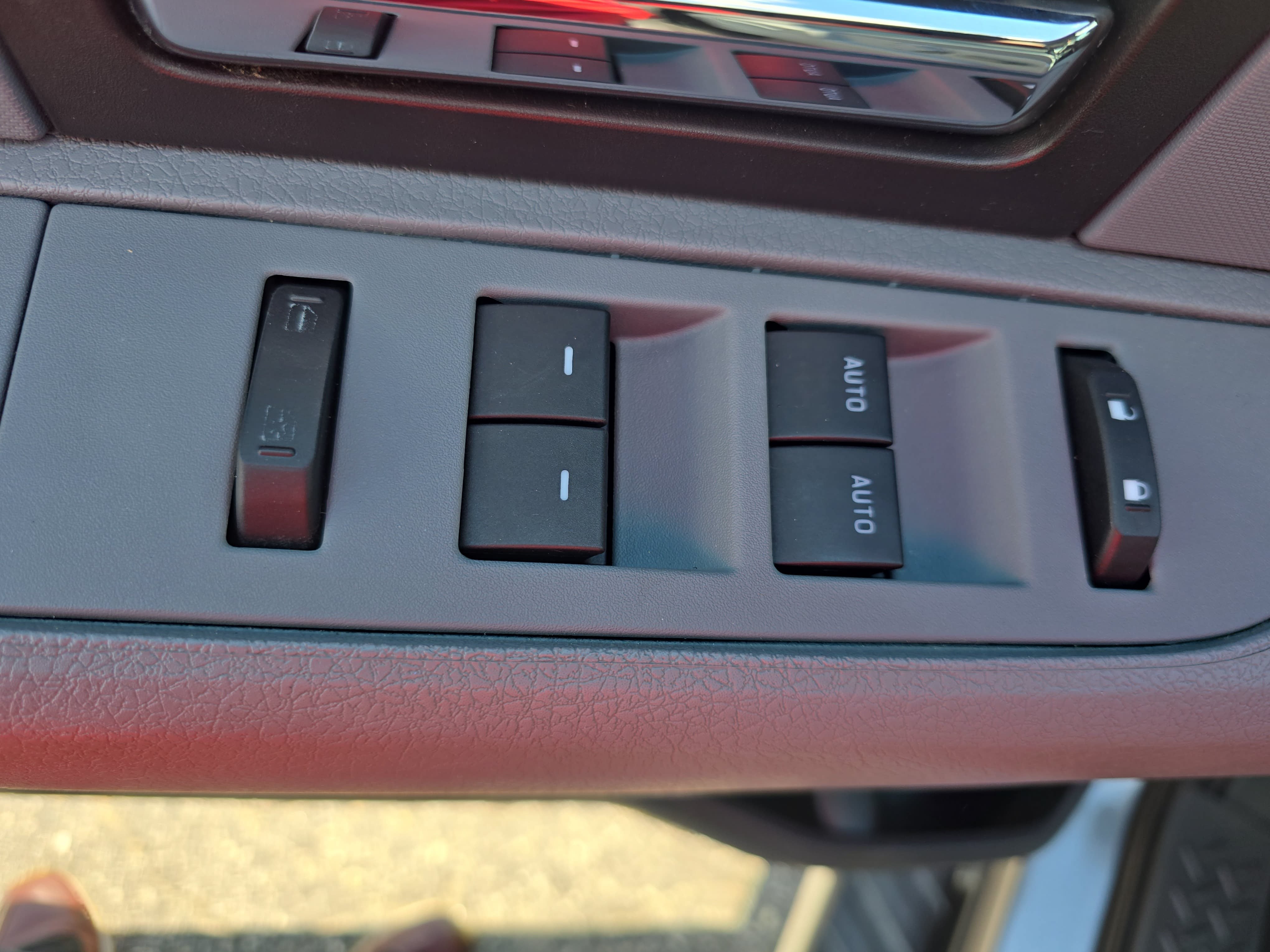 Used 2013 Ford F150 XLT w/ Luxury Equipment Group RWD image 29