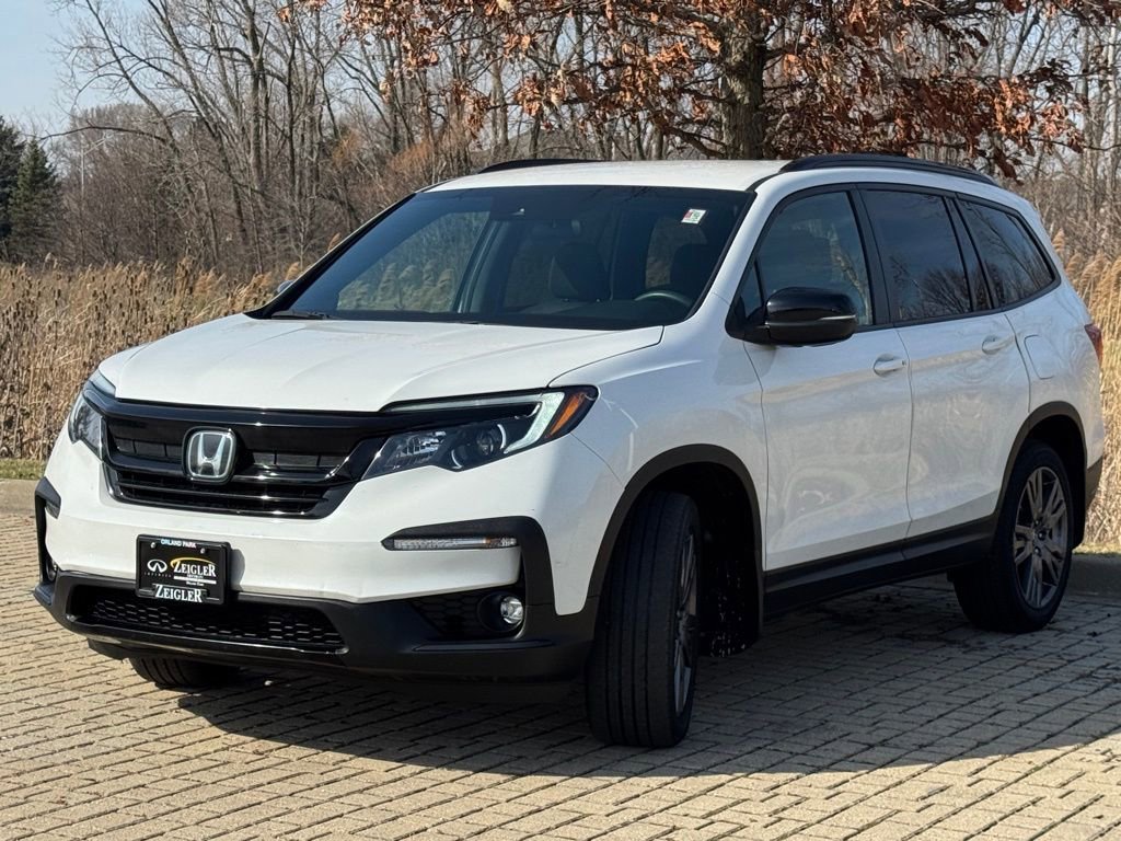Used 2022 Honda Pilot Sport image 3
