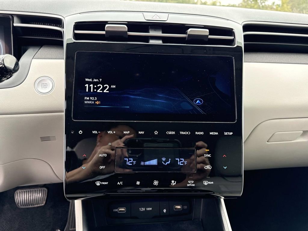 Used 2023 Hyundai Tucson Limited image 23