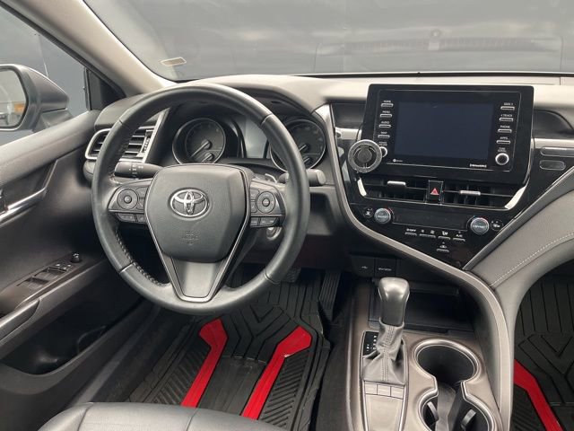 Used 2022 Toyota Camry SE FWD image 14