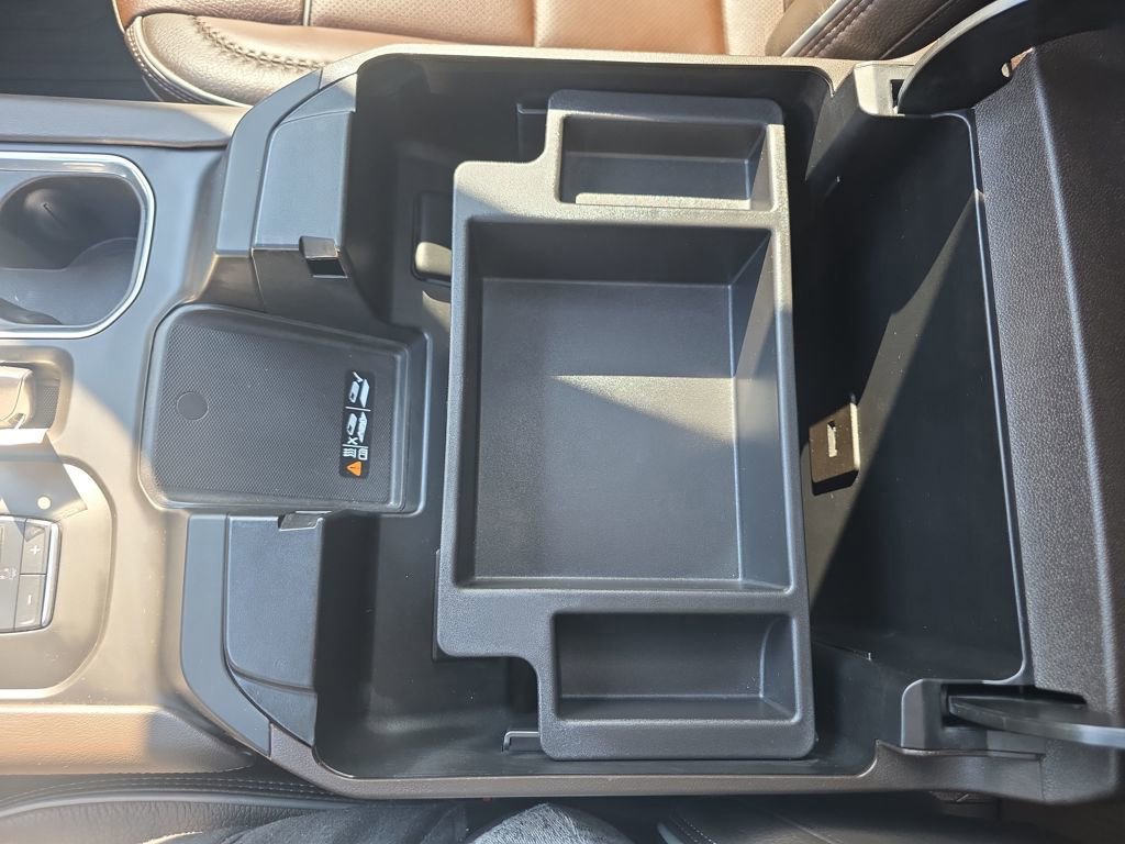 Used 2024 GMC Sierra 2500 Denali w/ Denali Reserve Package image 37