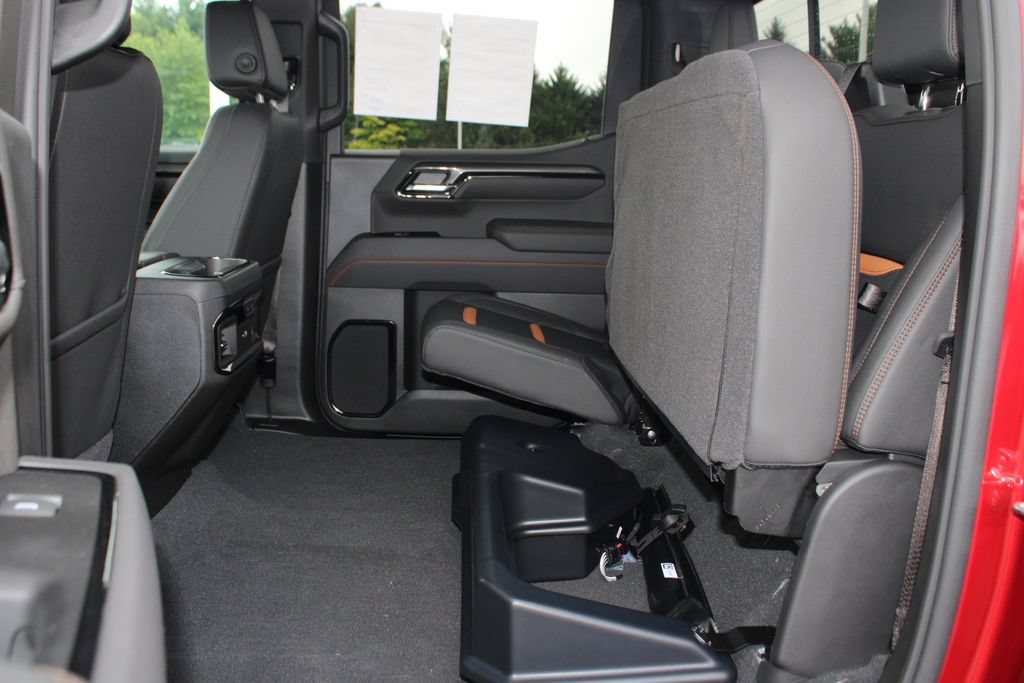 Used 2026 GMC Sierra 1500 AT4 w/ Technology Package AWD/4WD image 16