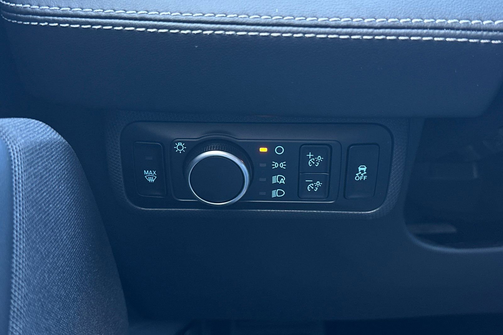 New 2026 Ford Mustang Mach-E Select image 27