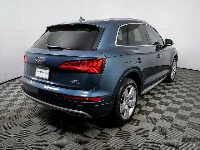 Used 2018 Audi Q5 2.0T Premium Plus w/ Premium Plus Package image 3