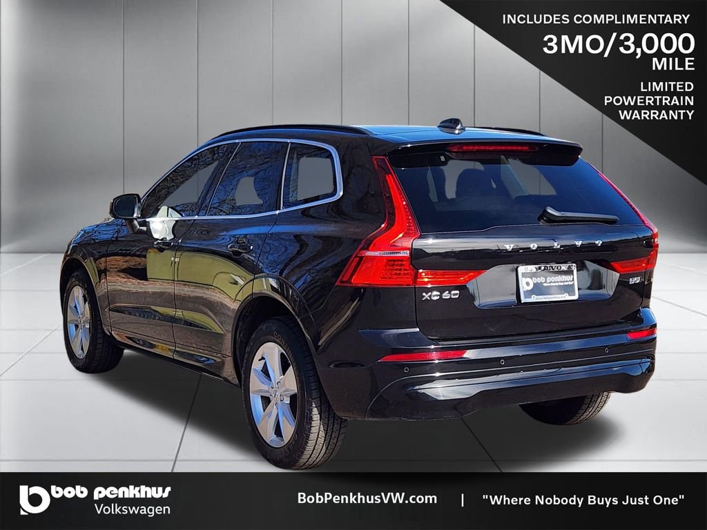 Used 2022 Volvo XC60 B5 Momentum image 26