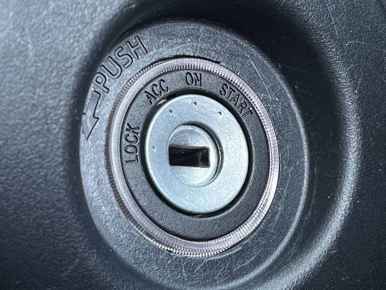 Used 2024 Toyota Camry SE FWD image 19