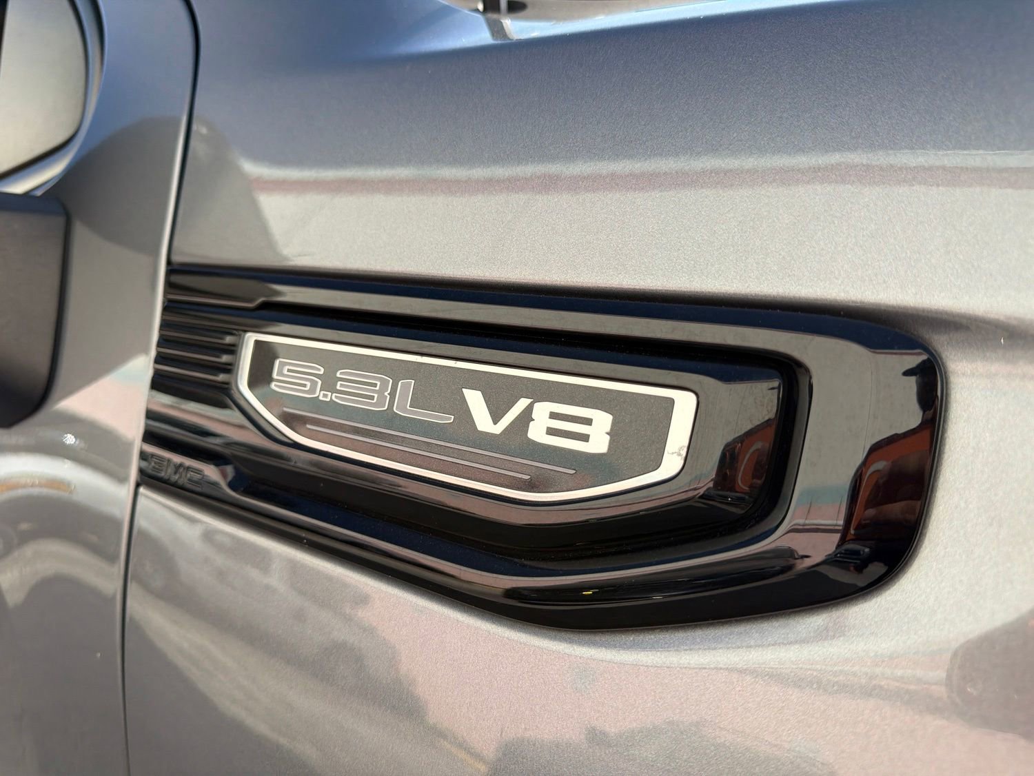 Used 2022 GMC Sierra 1500 Elevation RWD image 9