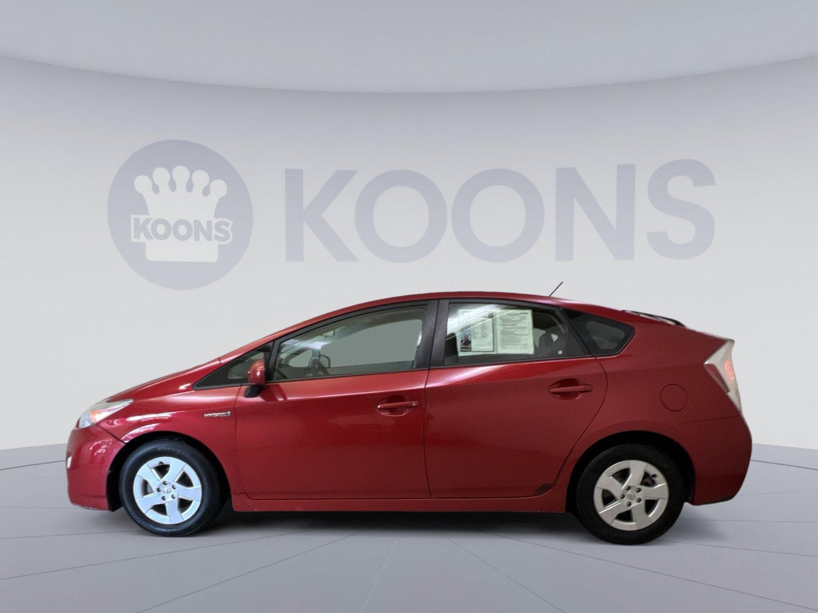 Used 2011 Toyota Prius Three image 2