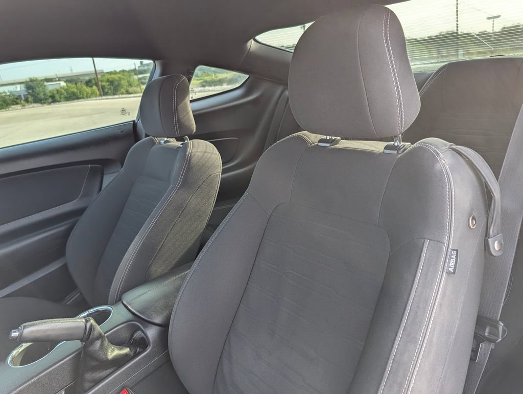 Used 2016 Ford Mustang GT RWD image 24
