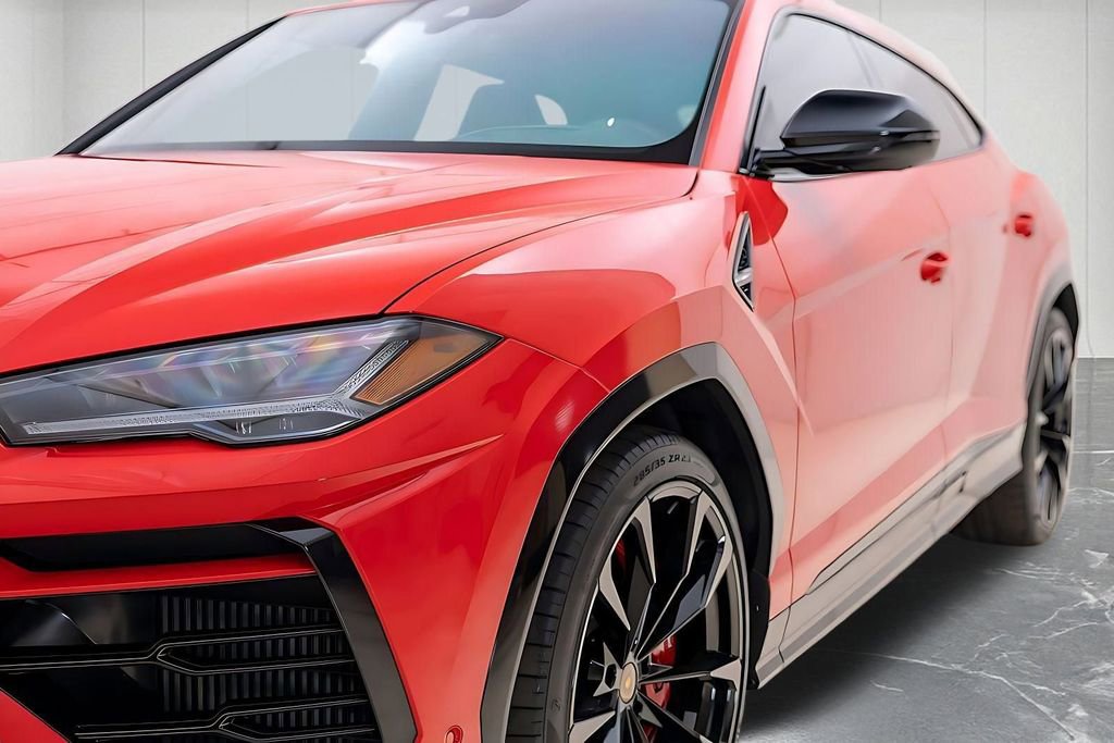 Used 2022 Lamborghini Urus image 7