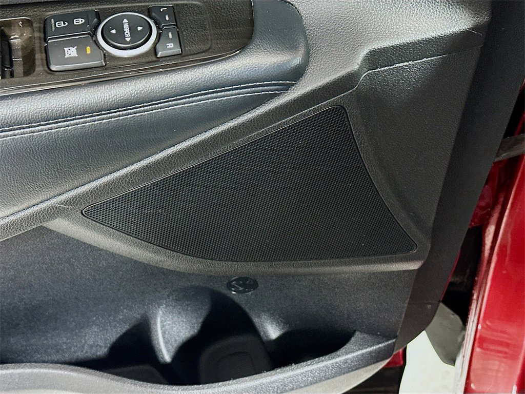 Used 2019 Kia Sorento AWD image 19