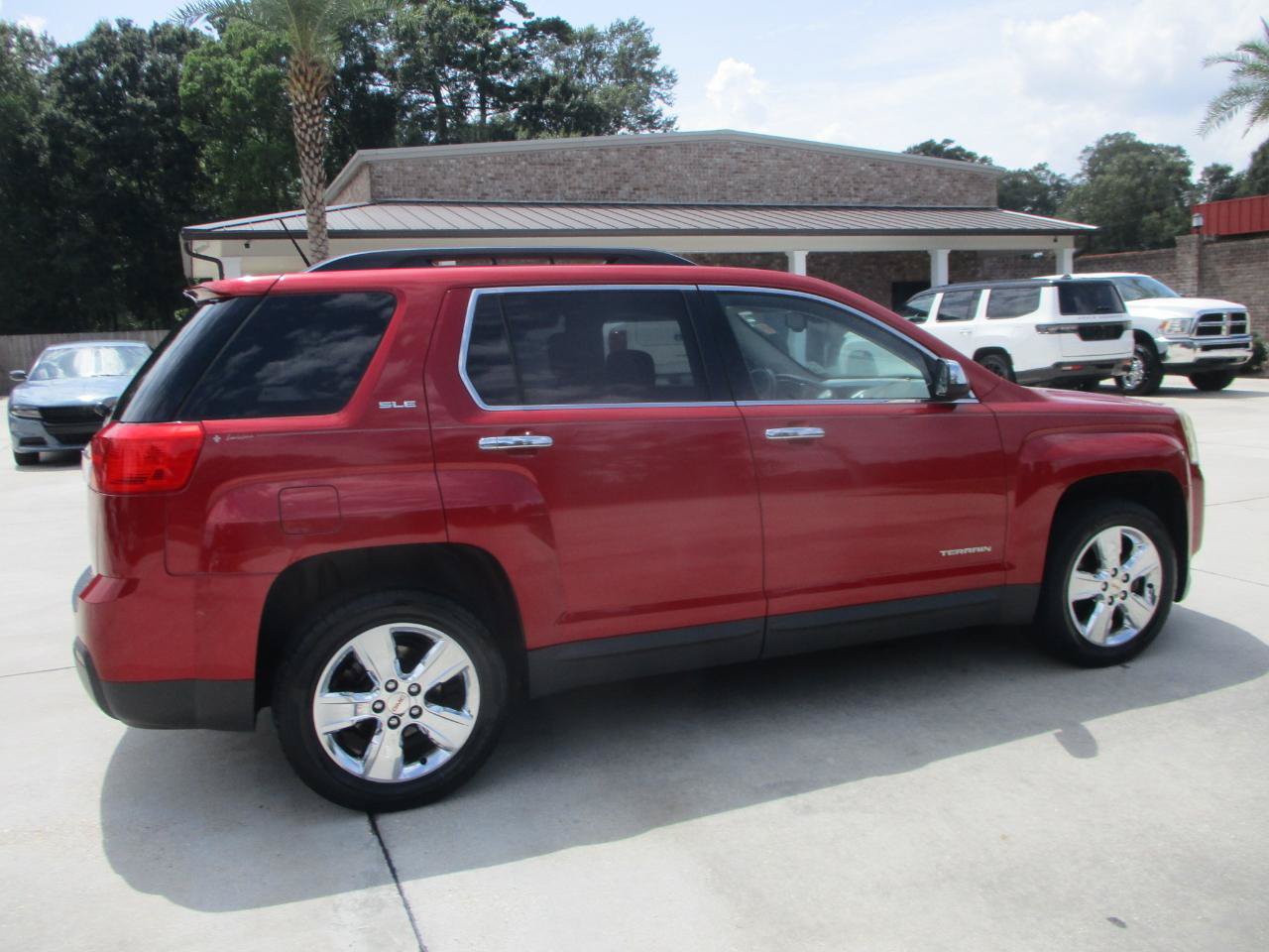 Used 2014 GMC Terrain SLE w/ Chrome Package FWD image 7