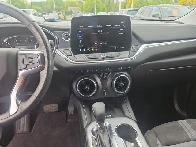Used 2024 Chevrolet Blazer LT w/ Convenience Package FWD image 18