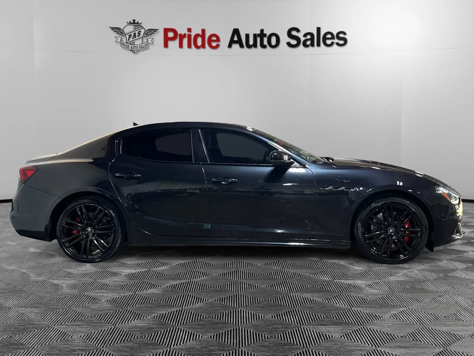 Used 2022 Maserati Ghibli Modena Q4 image 14
