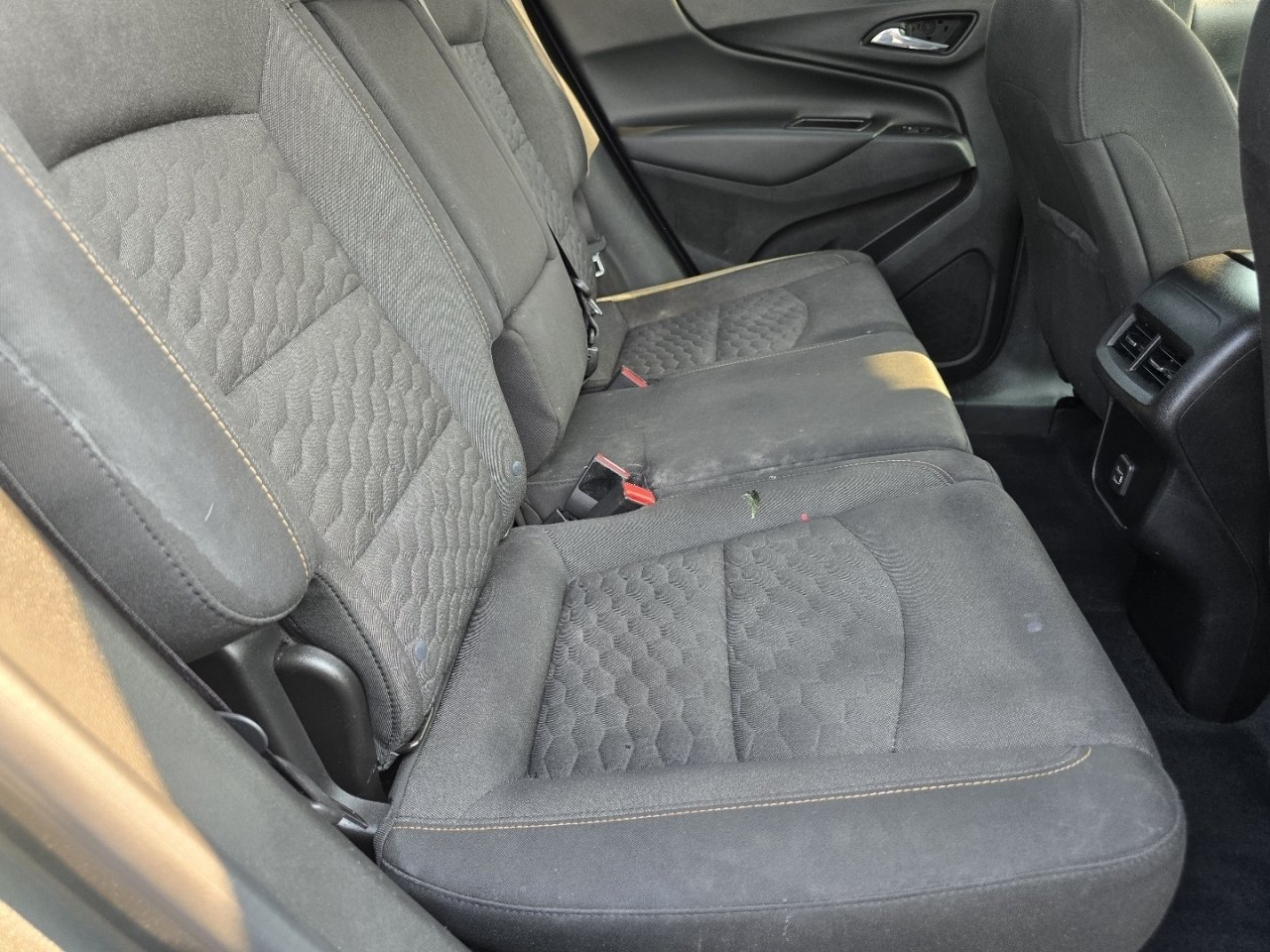Used 2019 Chevrolet Equinox LT FWD image 12