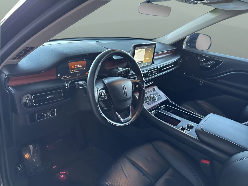 Used 2024 Lincoln Aviator Reserve image 10