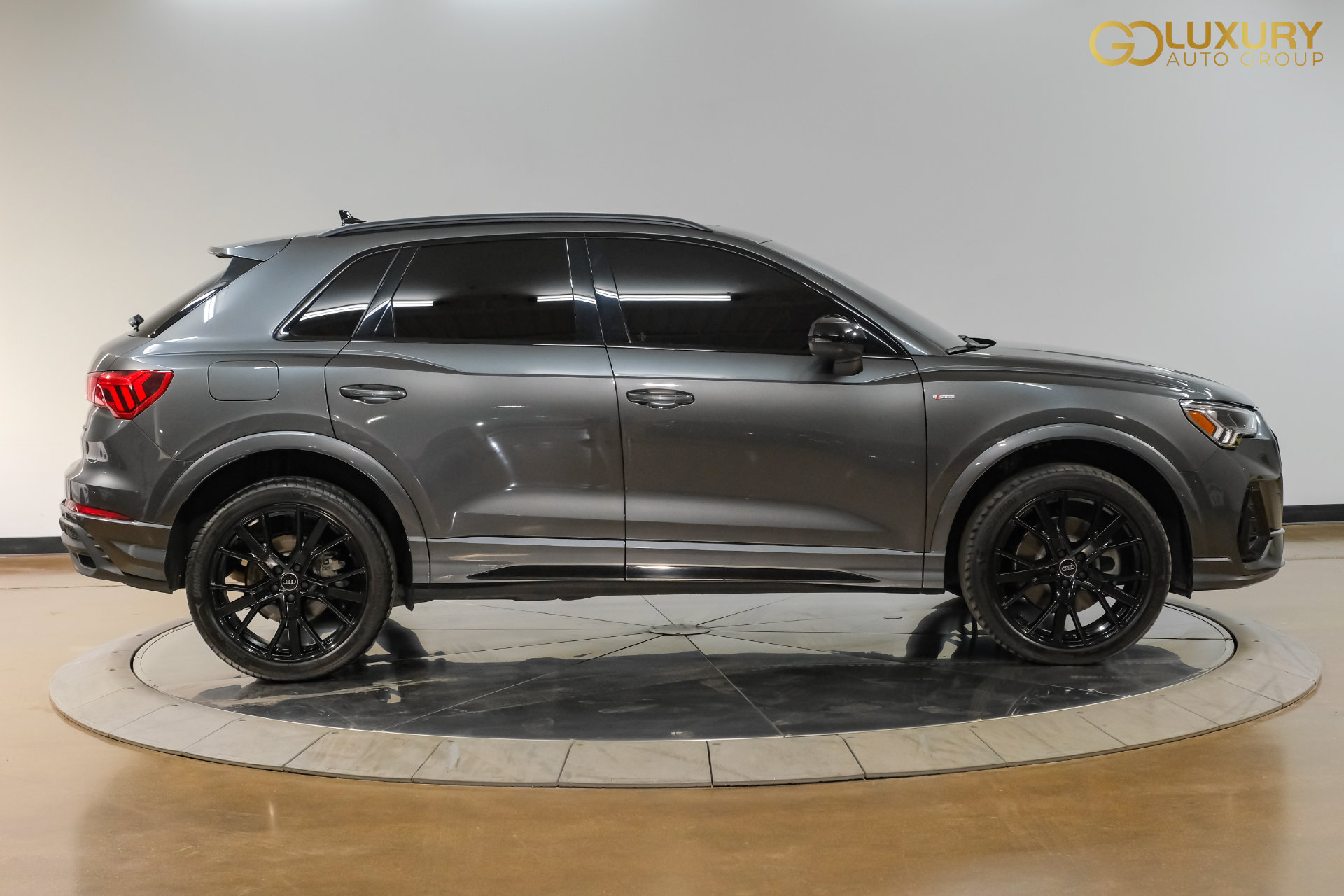 Used 2025 Audi Q3 2.0T Premium Plus AWD/4WD image 9