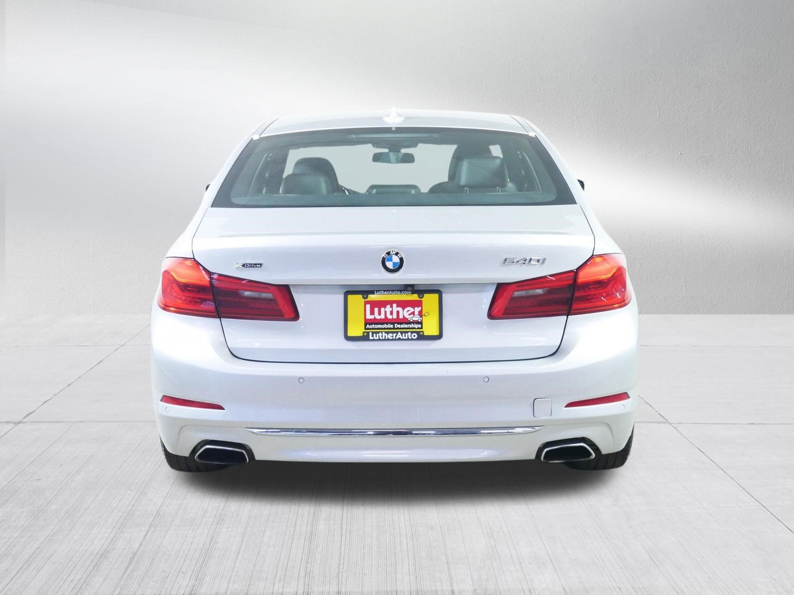Used 2018 BMW 540i xDrive w/ Luxury Seating Package AWD/4WD image 6