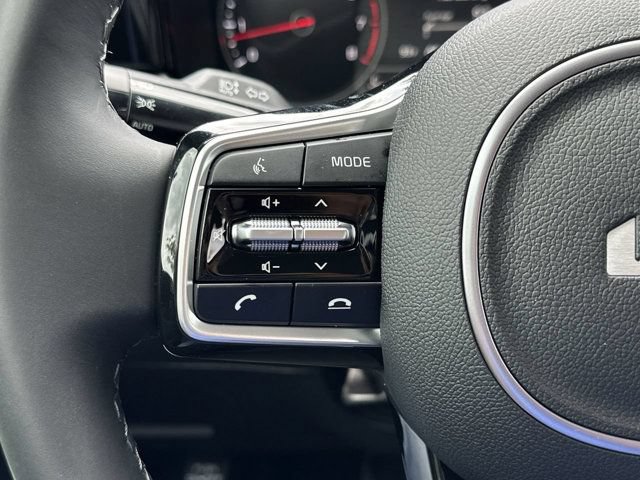 Used 2023 Kia Sorento S w/ Panoramic Sunroof Package FWD image 26