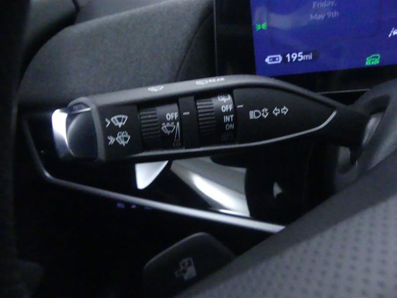 Used 2024 Honda Prologue EX image 18