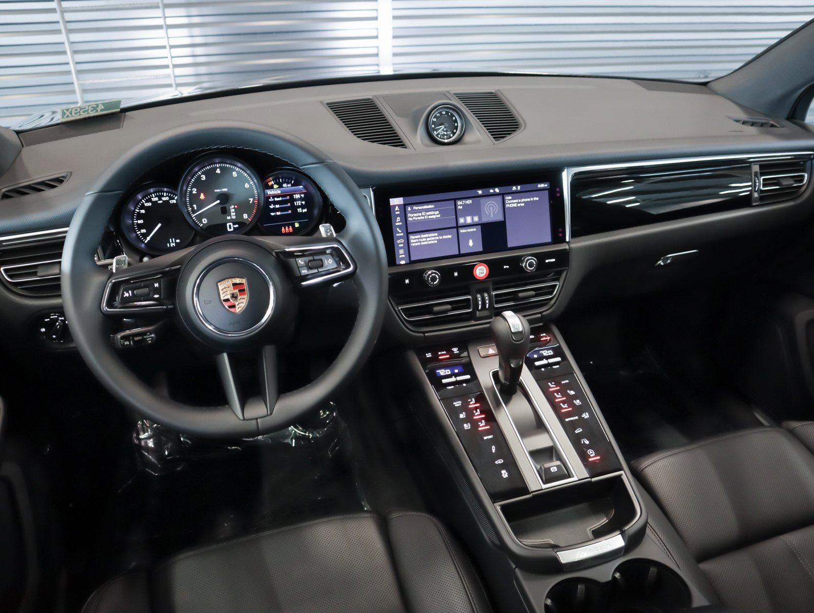 New 2026 Porsche Macan S image 19