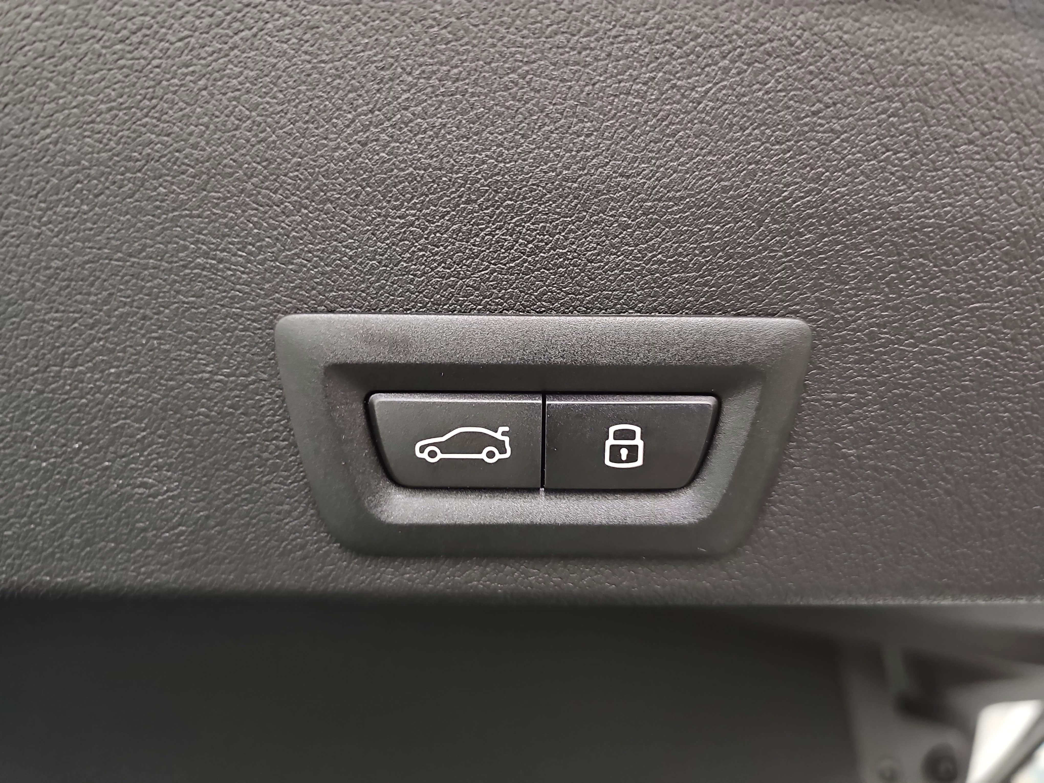 New 2026 BMW XM Label Red image 13