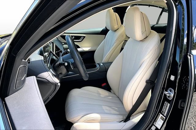 Used 2026 Mercedes-Benz E 350 4MATIC Sedan image 13
