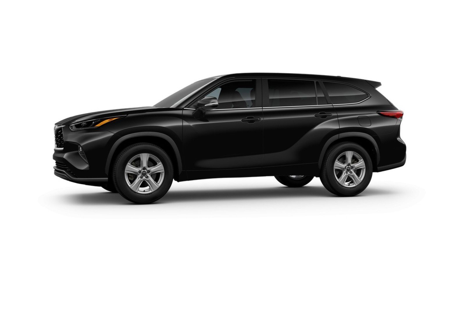 New 2025 Toyota Highlander LE image 3